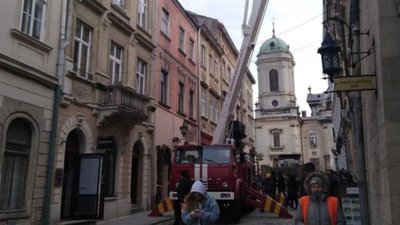 У Львові назвали попередню причину обвалу в будинку на Ставропігійській