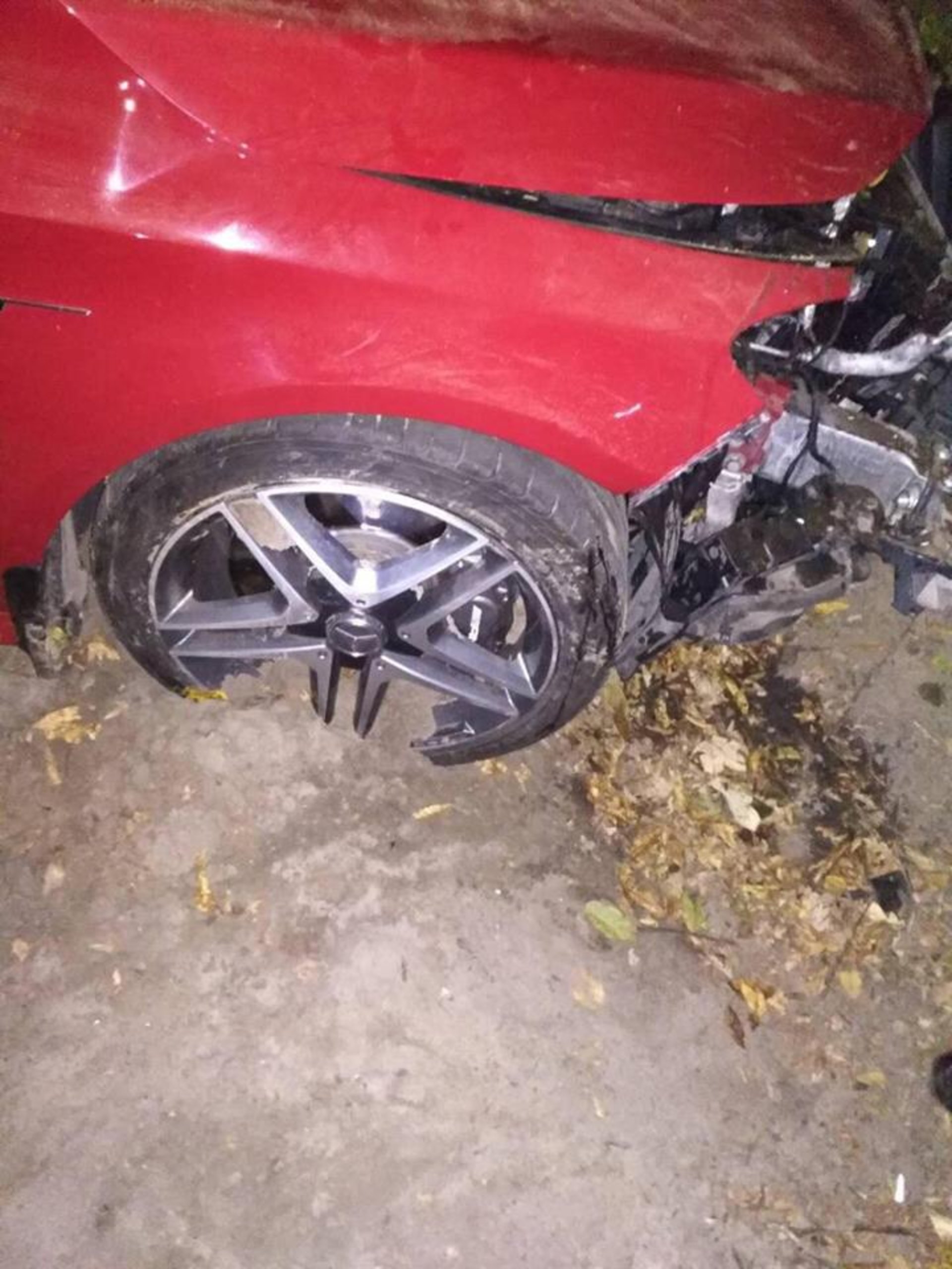 На Львівщині під час святкування весілля наречена потрапила у ДТП