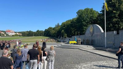 Львів прощається з Героєм Тарасом Жеребецьким