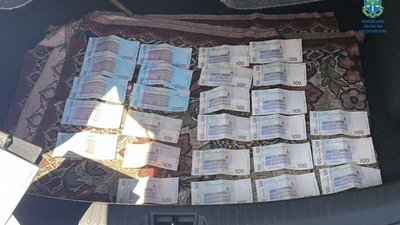На Львівщині лісничий заробив 40 тисяч хабарів
