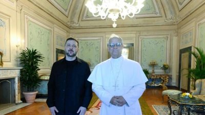 Зеленський зустрівся з Папою Римським