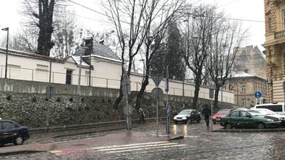 У Садового кажуть, що у Львові працює 40 одиниць снігоочисної техніки