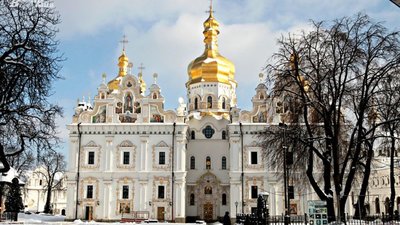 У Києво-Печерській лаврі закрили два храми
