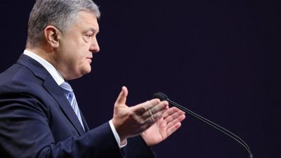 Рейтинг Петра Порошенка впевнено зростає