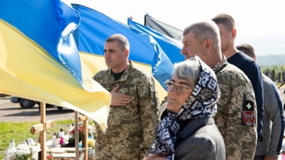 Львівщина попрощалась із 56-річним захисником (ФОТО)