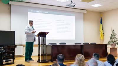 Фахівці Львівського онкоцентру взяли участь у Європейському колоректальному конгресі