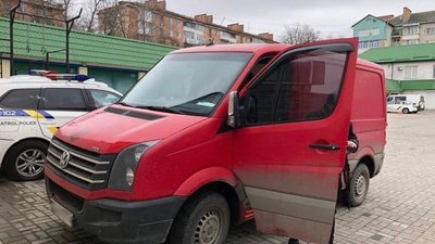 Патрульна поліція Рівного конфіскувала авто у нетверезого водія (ФОТО)