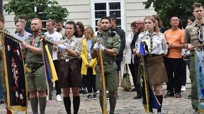 У Львові відбулося велелюдне прощання з Артемієм Димидом (ФОТО, ВІДЕО)