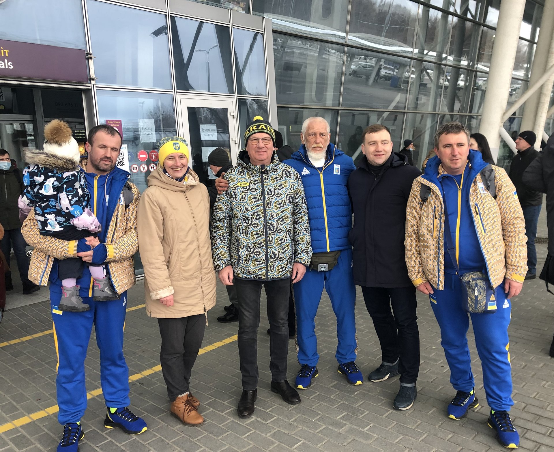У Львові тепло зустріли національну збірну команду України з санного спорту, фото Оксани Вацеби