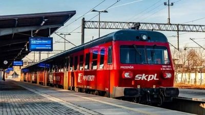 ​​Укрзалізниця подовжила маршрут нового поїзда Варшава-Львів до Чернівців
