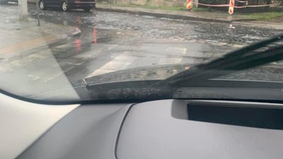 У Львові на перехресті можуть провалитись автомобілі