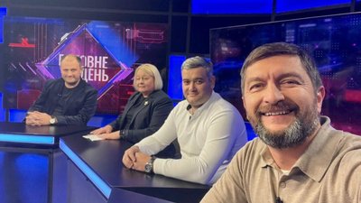 У Львові депутати об’єднались із чиновниками Садового
