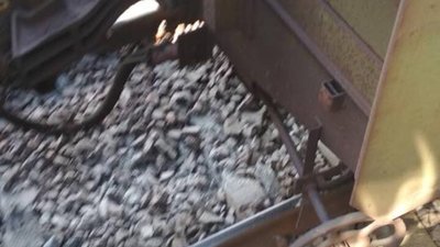 На Львівщині аварійна ситуація на залізниці  затримала рух поїзда «Львів – Трускавець»