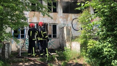 У Львові внаслідок пожежі в закинутій будівлі загинув 13-річний хлопець