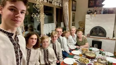 Садовий живе на одну зарплату, а дружина – на мільйони