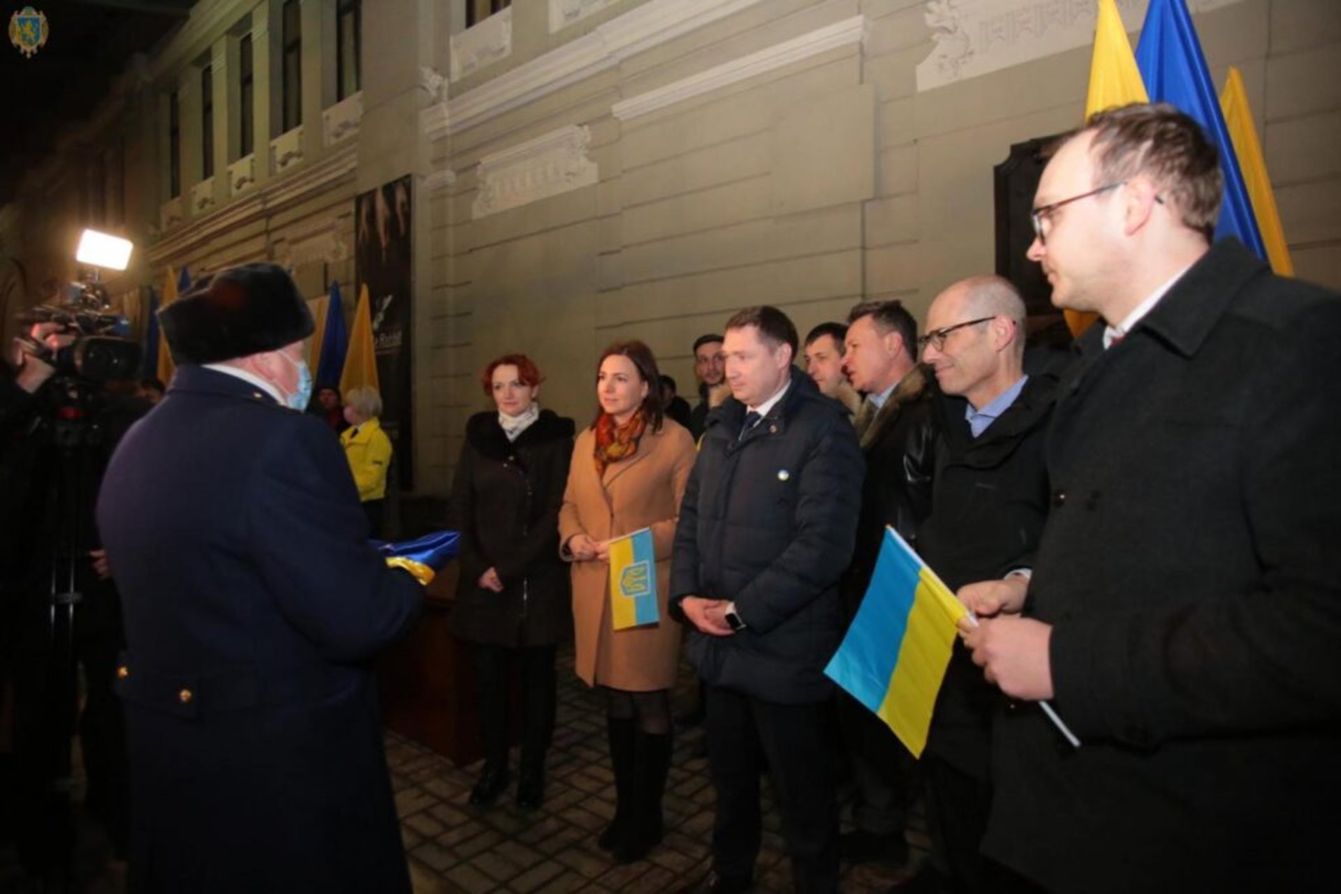 Путін не нападе: у Львові на вокзалі зустріли поїзд, фото ЛОДА