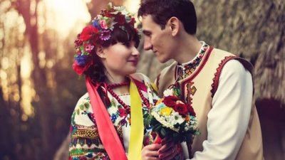 У Львові сьогодні відбудеться фестиваль крафтових виробників їжі  в стилі українського весілля (ФОТО)