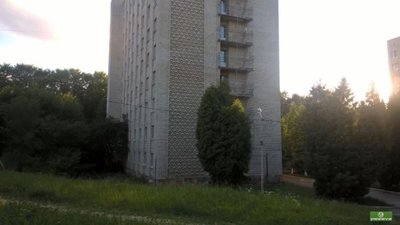 У Львові майбутній юрист випав з гуртожитку і зламав череп