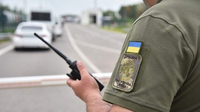На Львівщині виникли проблеми із перетином кордону