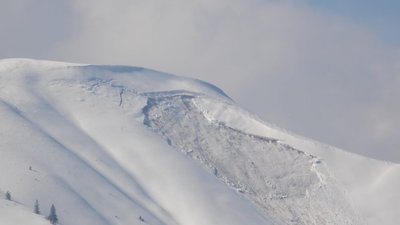 У Карпатах зійшла лавина (ФОТО)