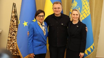 До Львова приїхала висока гостя із США