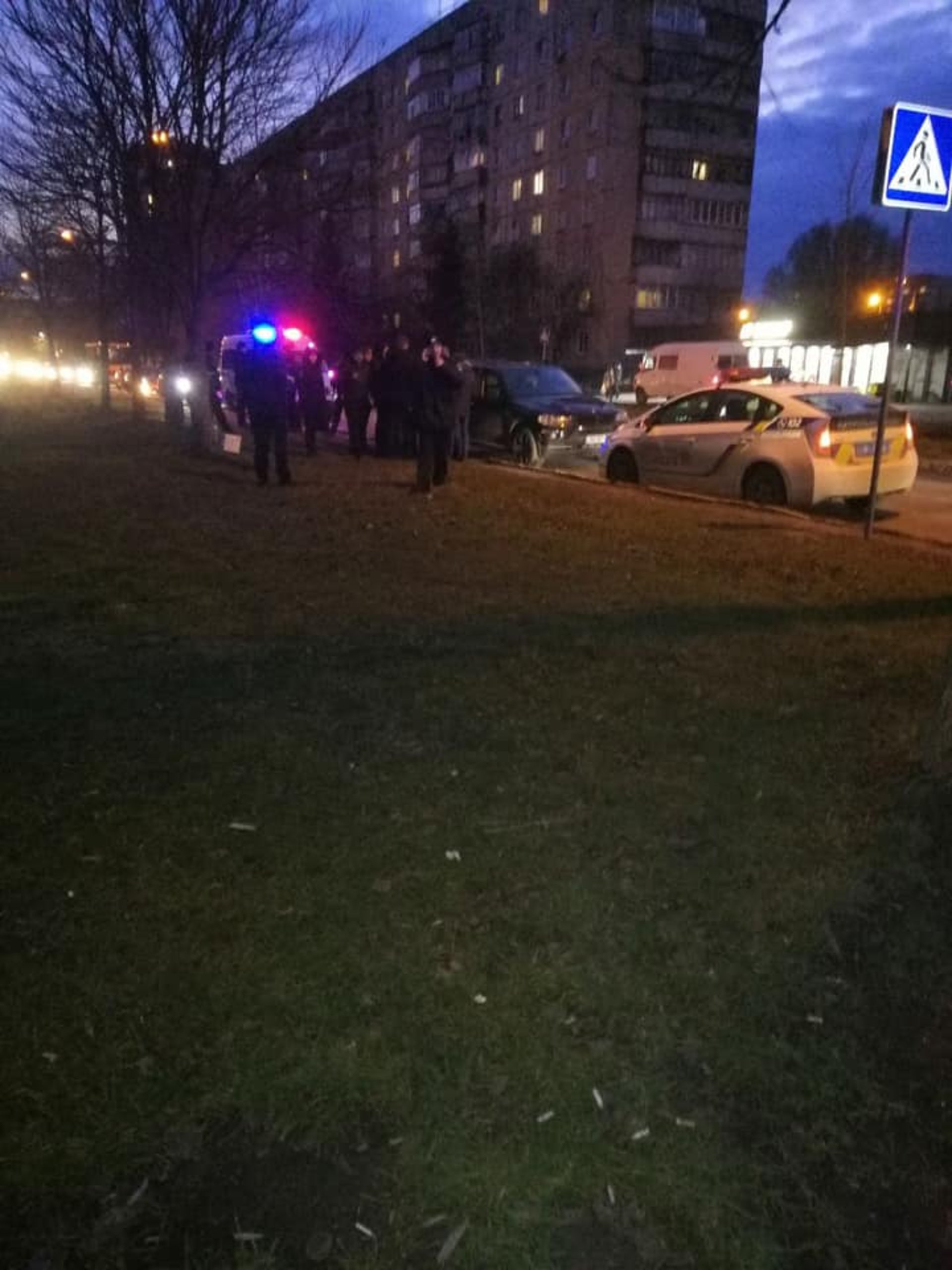 У Львові зі стріляниною викрали чоловіка, його уже визволили. Фото Варта-1