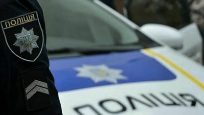 У Львові патрульні виявили в багажнику іномарки трьох дітей