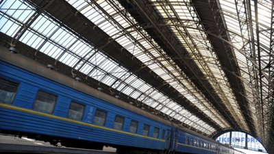 Поїзд Миколаїв - Львів - Івано-Франківськ курсуватиме до Рахова