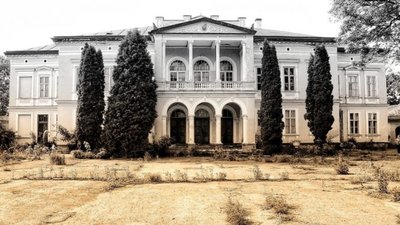 Палац Бадені на Львівщині рятуватимуть ретро-фестивалем