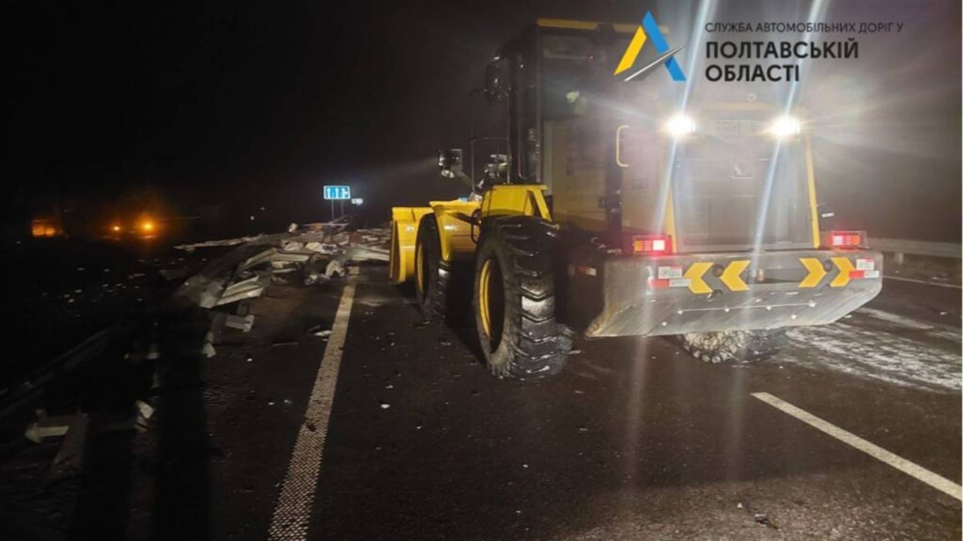 Вантажівка з Львівщини потрапила у ДТП на Полтавщині