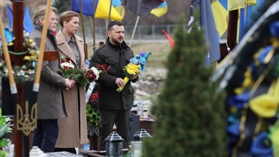 Садовий вернувся раніше із Японії, щоб зустрітись з Зеленським