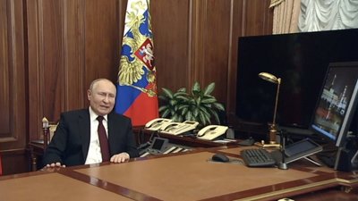 ПУТІН ПІДПИСАВ УКАЗИ ПРО ВИЗНАННЯ ОРДЛО