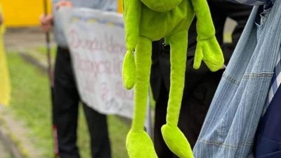 Зеленський не з’явився на суд у Львові у якості потерпілого (ФОТО, ВІДЕО)