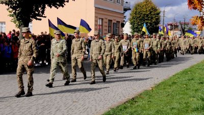 На Львівщині з почестями зустріли бійців 24-ї механізованої бригади, які повернулись зі Сходу (ФОТО)