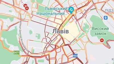 У Львові повністю зупинився рух транспорту (ФОТО)