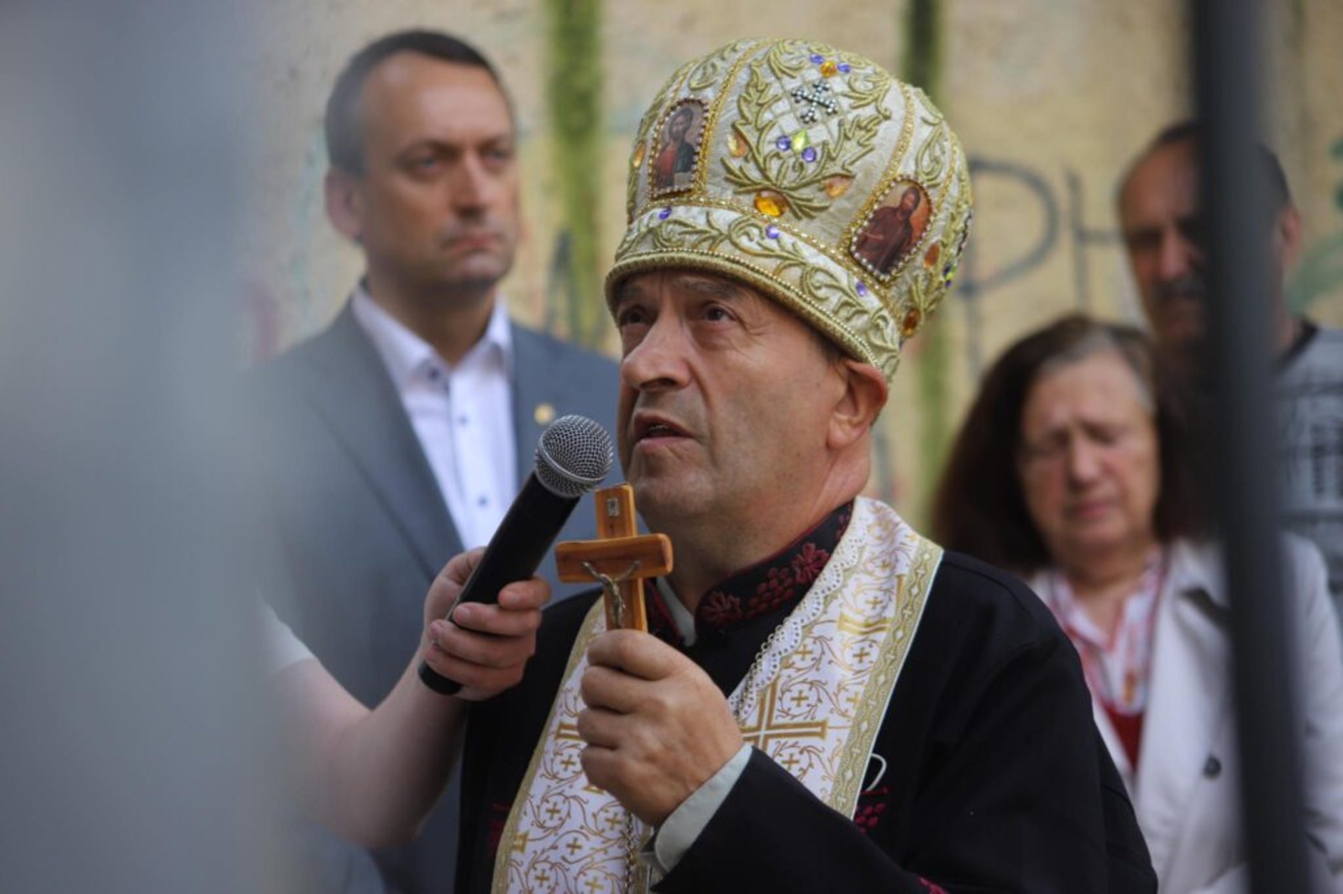 На Львівщині вшанували поета Олега Ольжича