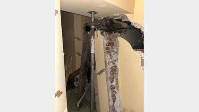 У Львові за ніч укріпили будинок, де сталась тріщина