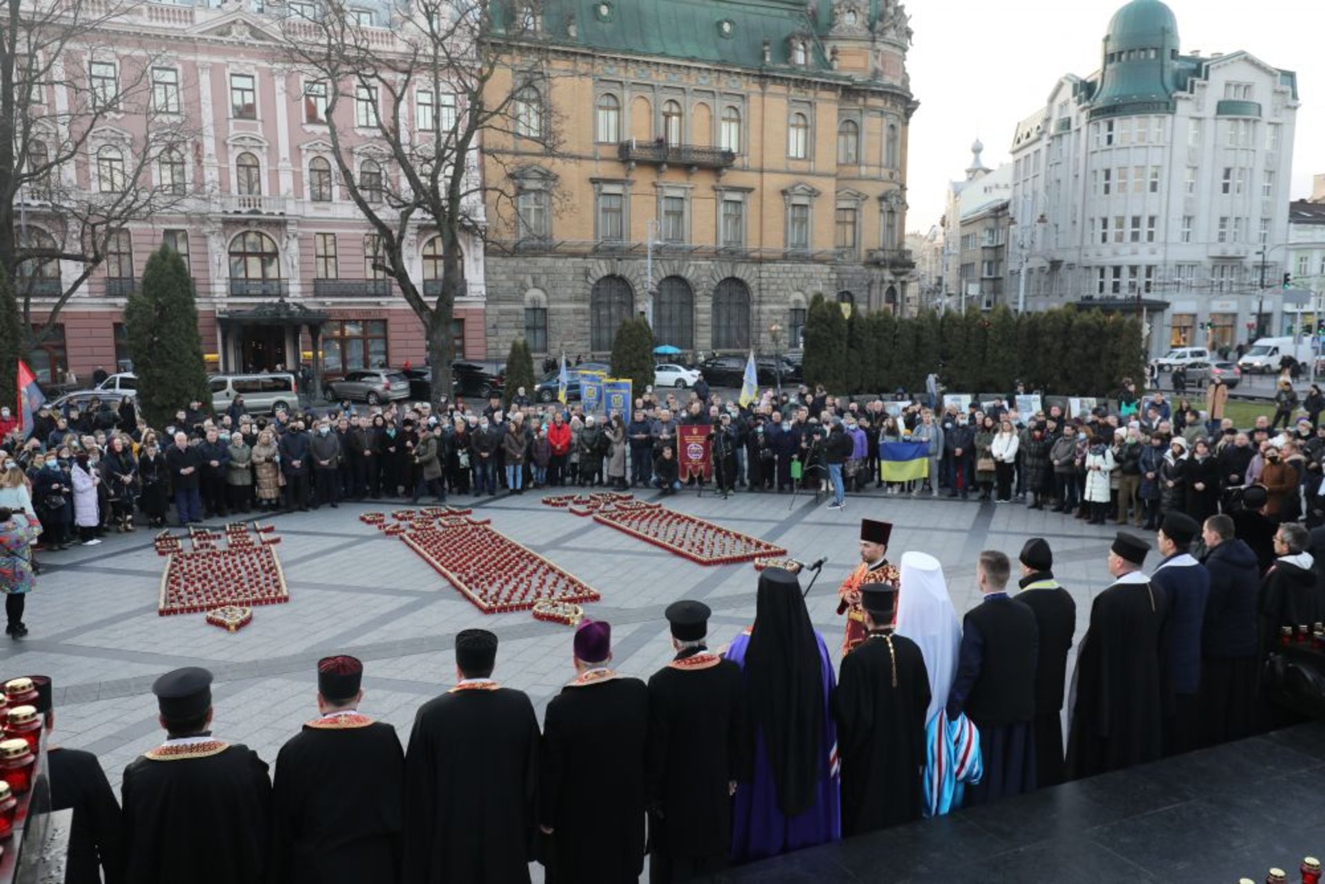У Львові вшанували пам’ять жертв голодоморів та політичних репресій, фото ЛМР