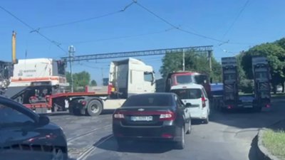 У Львові на улюбленому кільці Садового транспортний колапс