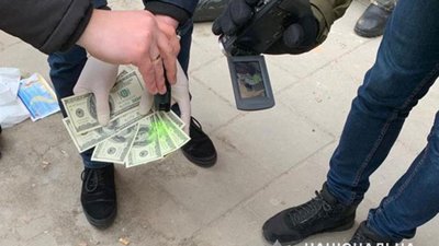 У Львові на хабарі попався посадовець Держгеокадастру