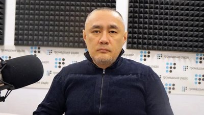 Дружина Садикова назвала Токаєва замовником нападу на опозиціонера у Києві
