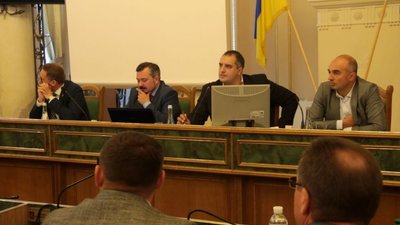 Львівська облрада знову збирається на позачергову сесію