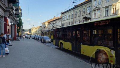 У Львові ускладнений рух на вулиці Городоцькій (ФОТО)
