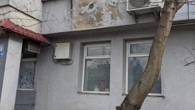 У Львові на даху будинку облаштували прогулянкову зону (ФОТО)