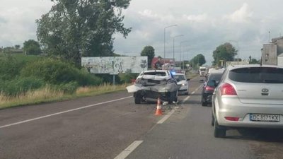 Біля Львова сталася потрійна ДТП