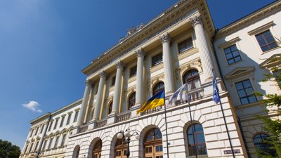 У Львові студенти провели опитування щодо виборів ректора