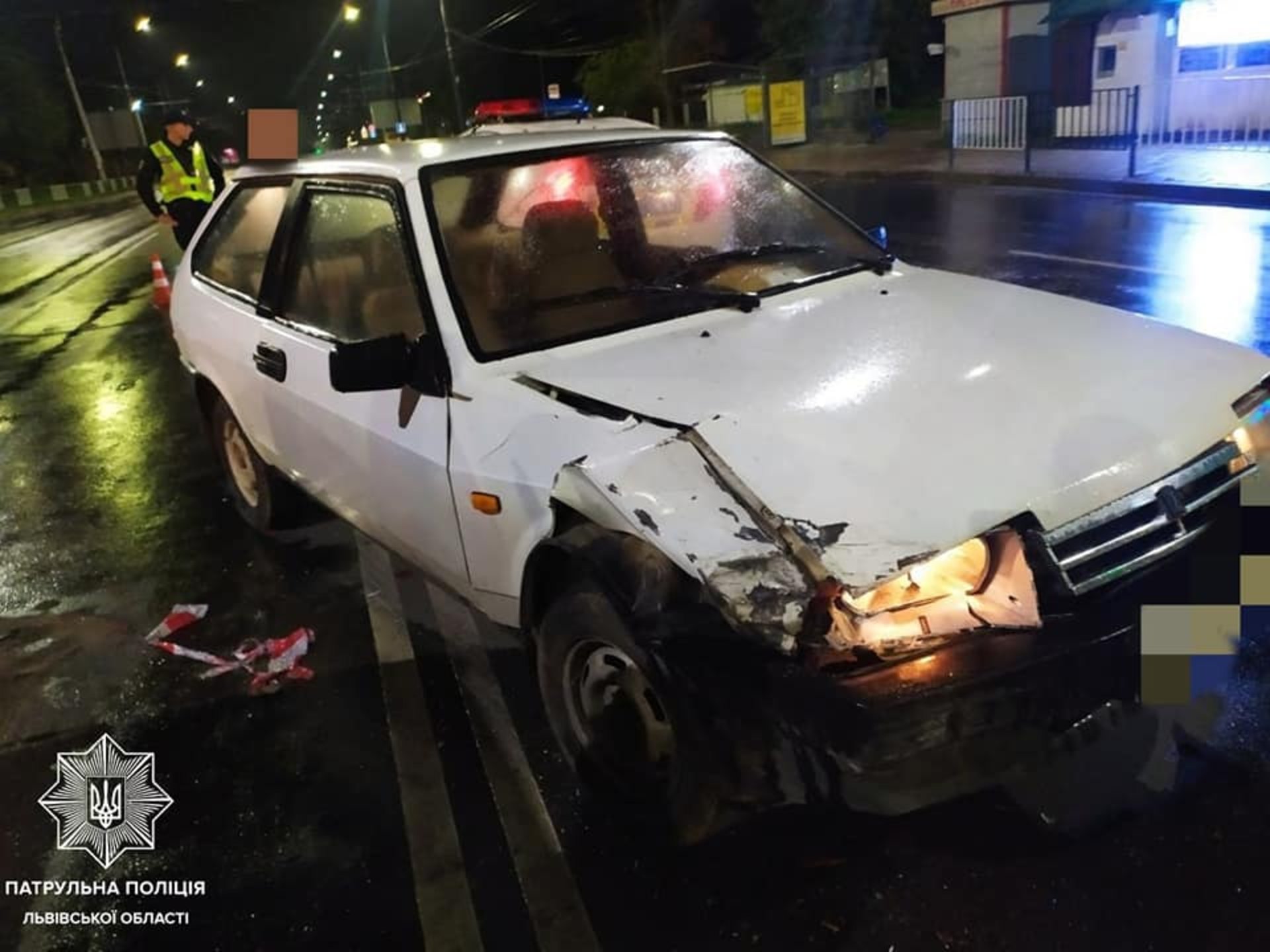 У Львові п’яний 60-річний водій на перехресті влетів у автомобіль