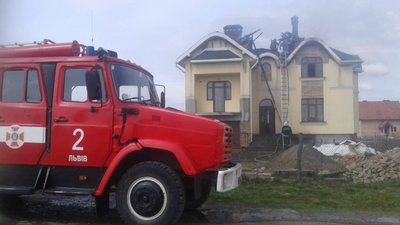 На Львівщині горів житловий будинок (ФОТО)