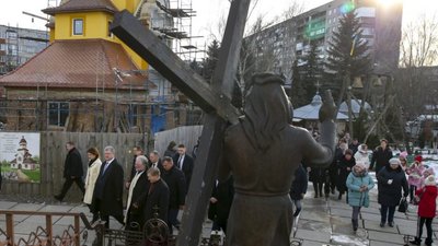 Порошенко на Львівщині відвідав найбільшу церкву Західної України, яка однією з перших перейшла до ПЦУ (ВІДЕО)