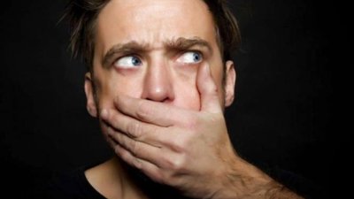 Мешканку Закарпаття оштрафували на 170 грн за голосове повідомлення з матюками